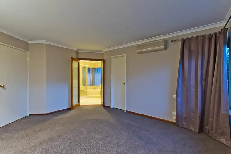 Sixth view of Homely house listing, 4 Ulric Court, Duncraig WA 6023