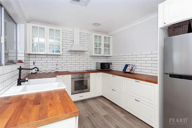 16 Admiral Grove, Heathridge WA 6027