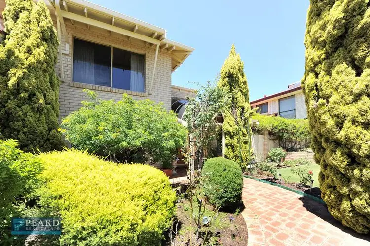 Second view of Homely house listing, 3 Viewcrest Way, Sorrento WA 6020