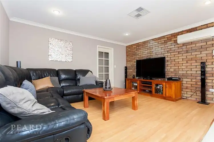 Seventh view of Homely house listing, 4 Crew Court, Ocean Reef WA 6027