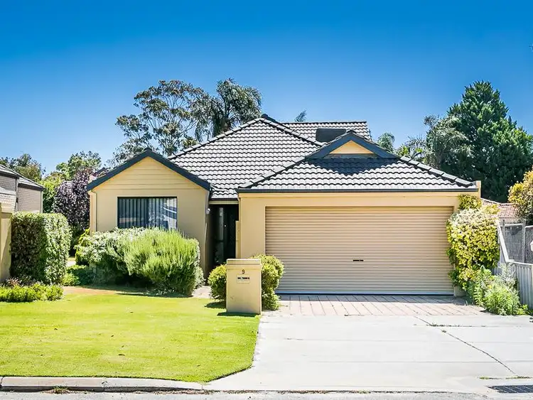 9 Veronica Street, Riverton WA 6148