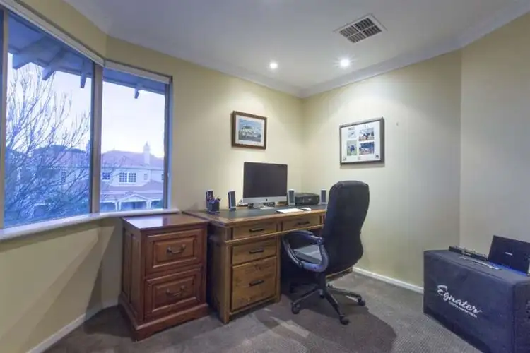 Sixth view of Homely house listing, 2 Alata Place, Duncraig WA 6023