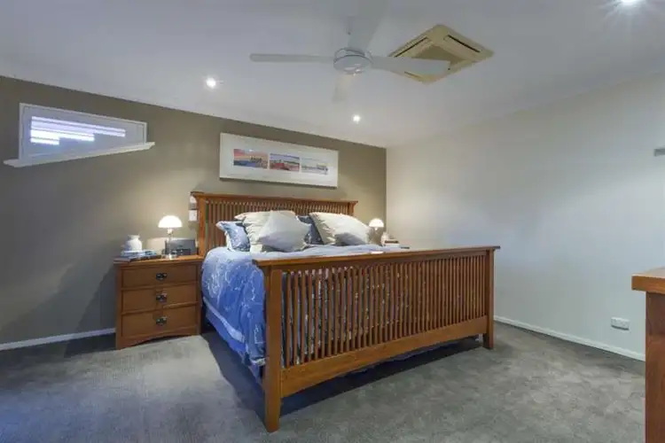 Seventh view of Homely house listing, 2 Alata Place, Duncraig WA 6023