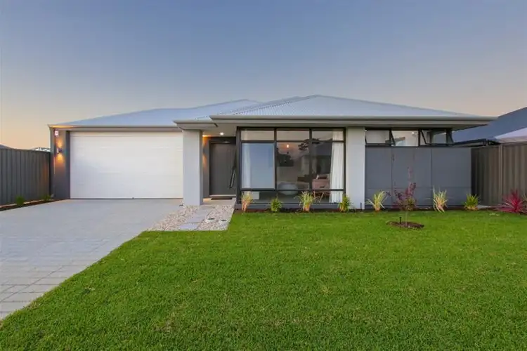 4 Brundall Street, Aveley WA 6069