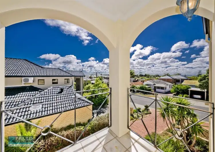 Seventh view of Homely townhouse listing, 1/121 Grand Promenade, Doubleview WA 6018