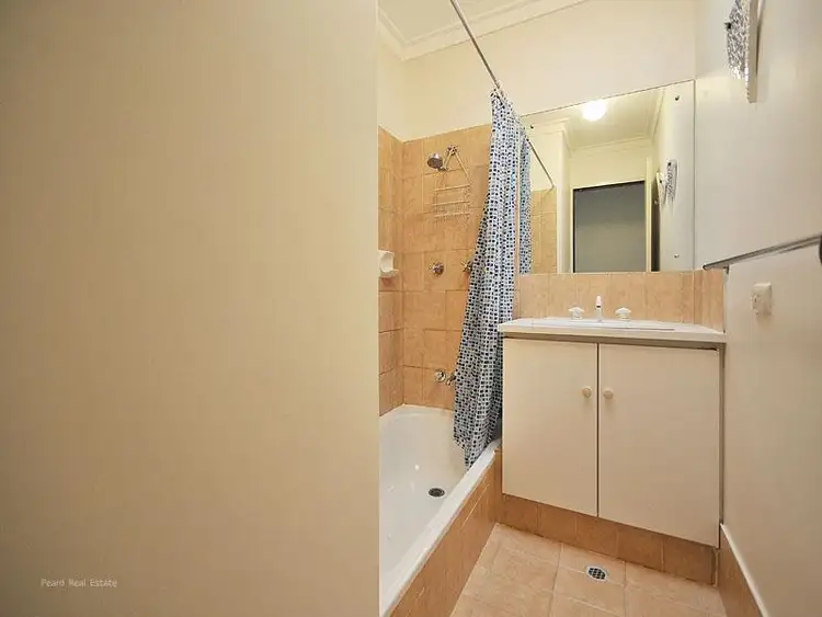 Fifth view of Homely semi-detached listing, 4/186 Grand Promenade, Doubleview WA 6018
