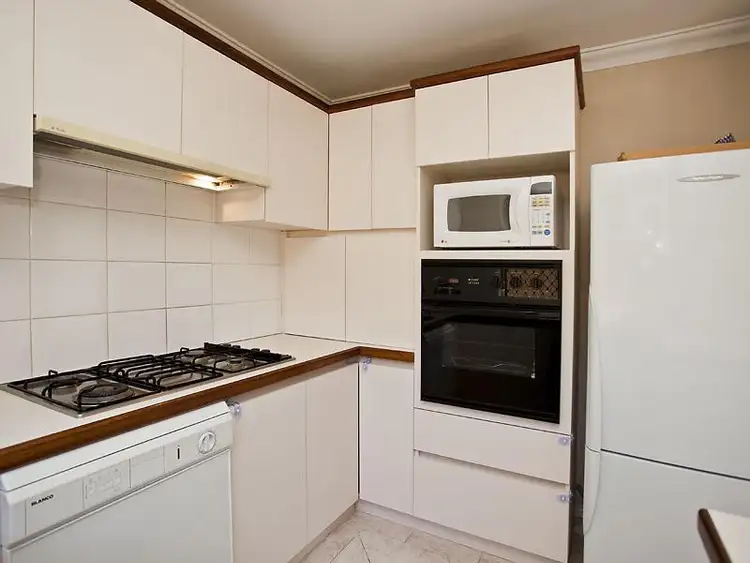 Sixth view of Homely villa listing, 1/255 Woodside Street, Doubleview WA 6018