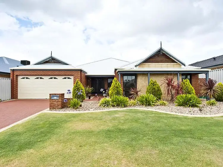 9 Nottely Crescent, Secret Harbour WA 6173