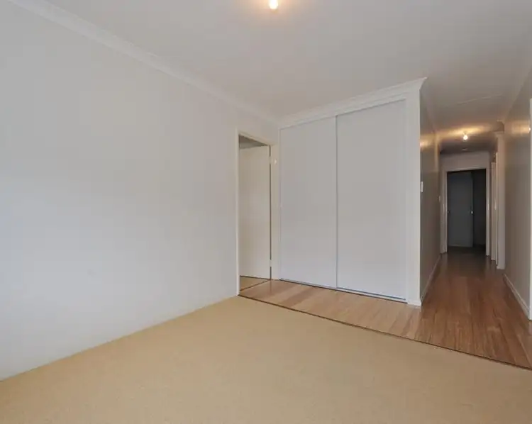 Sixth view of Homely house listing, 5 Evian Glen, Port Kennedy WA 6172