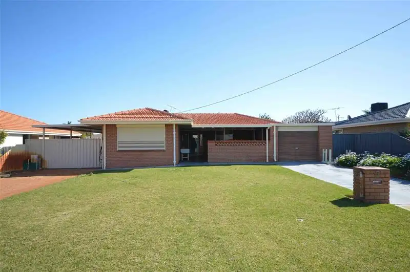Main view of Homely house listing, 7 Dolphin Court, Safety Bay WA 6169