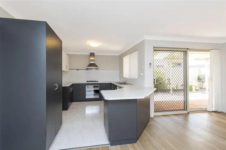 Fifth view of Homely unit listing, 2/42 Doust Street, Cannington WA 6107