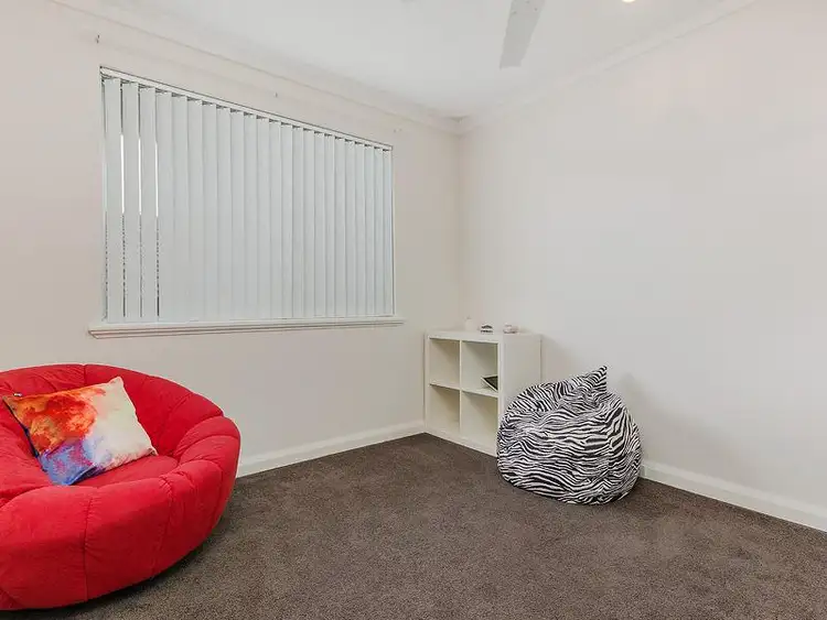 Seventh view of Homely house listing, 5 Seacrest Street, Safety Bay WA 6169