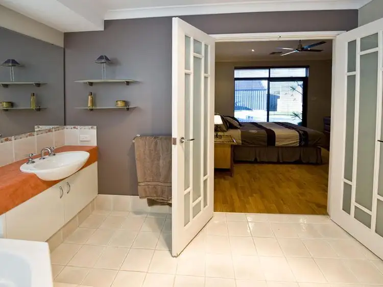 Fifth view of Homely house listing, 2 Taiof Close, Secret Harbour WA 6173