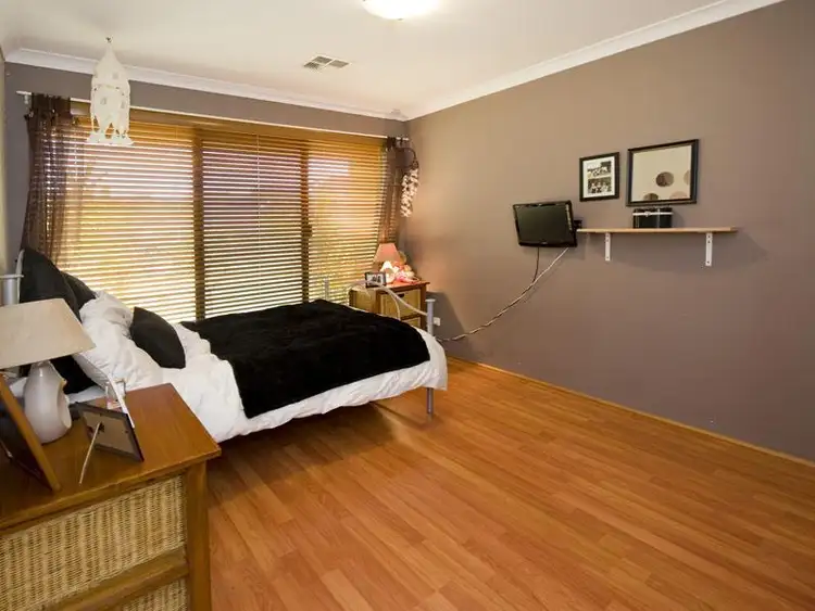 Sixth view of Homely house listing, 2 Taiof Close, Secret Harbour WA 6173