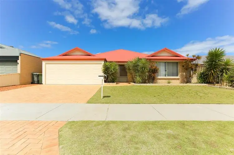 8 Woodstock Way, Butler WA 6036