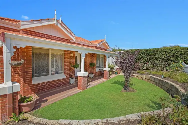6 Blair Grove, Kinross WA 6028