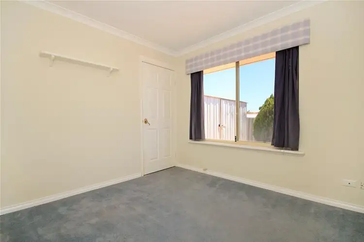 Second view of Homely house listing, 4 Kilmarnock Loop, Kinross WA 6028
