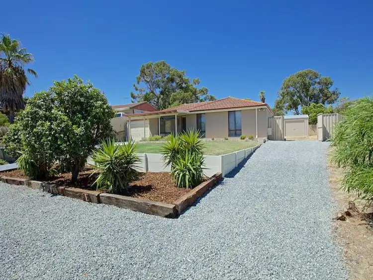 1 Grevillea Way, Heathridge WA 6027