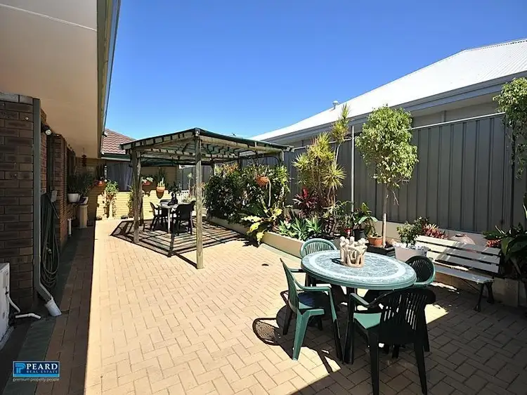 1 Oldham Street, Hillarys WA 6025