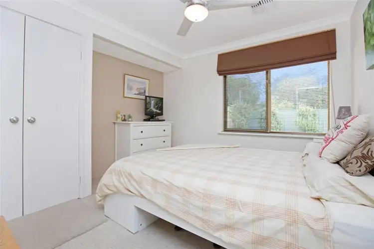 Sixth view of Homely house listing, 4 Windward Loop, Ocean Reef WA 6027