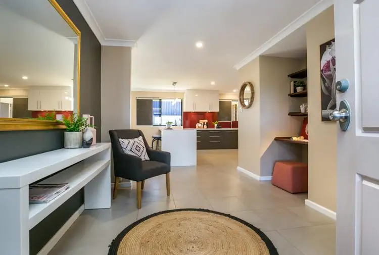 15 Eckford Way, Duncraig WA 6023