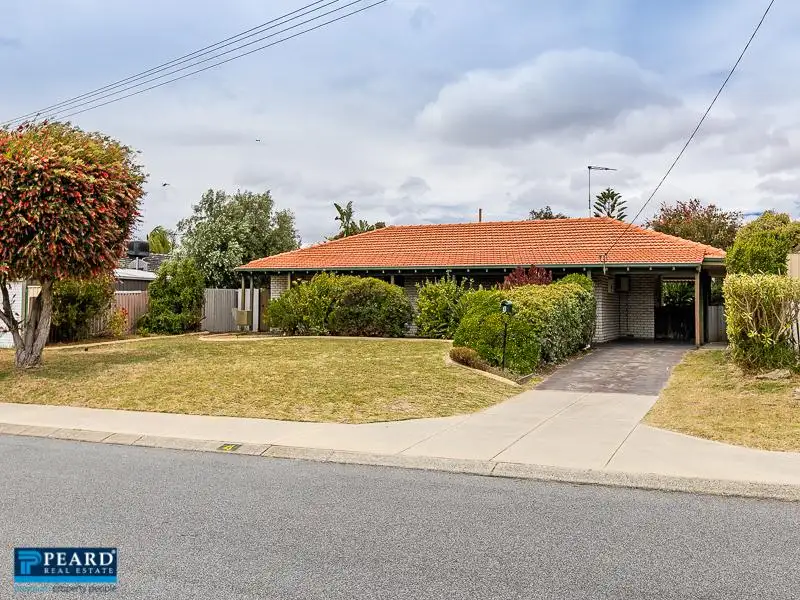 Main view of Homely house listing, 4 Barndie Way, Wanneroo WA 6065