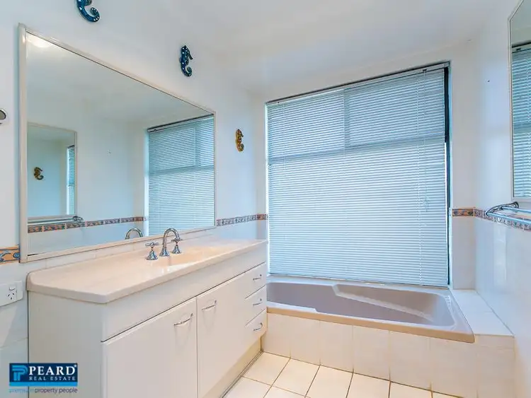 Seventh view of Homely house listing, 5 Bell Court, Heathridge WA 6027