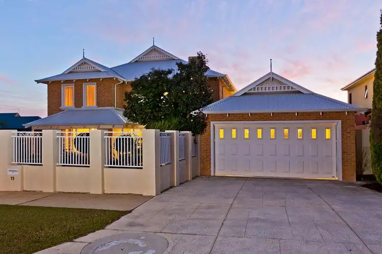 19 Anacapri Road, Hillarys WA 6025