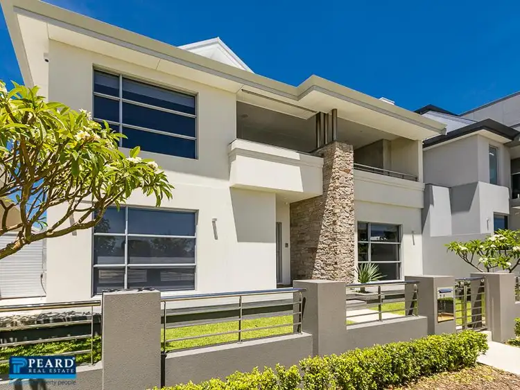 Second view of Homely house listing, 25 Martinique Mews, Hillarys WA 6025