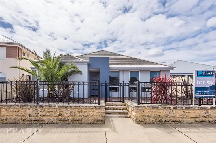 17 Santa Clara Crescent, Clarkson WA 6030