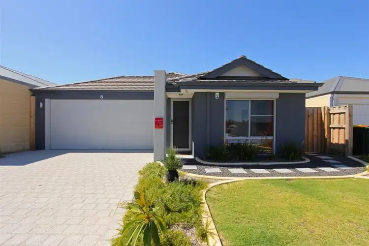 8 Helms Loop, Ellenbrook WA 6069