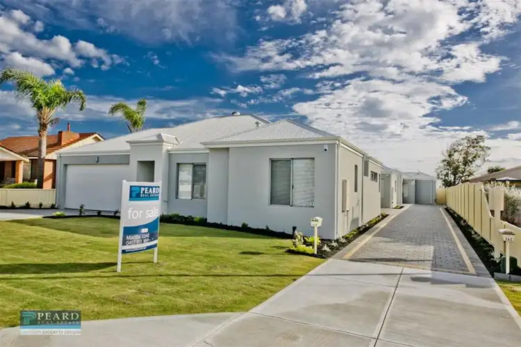 26b Laurence Road, Innaloo WA 6018