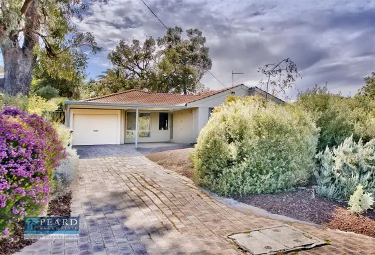 Second view of Homely house listing, 8 Salata Place, Duncraig WA 6023