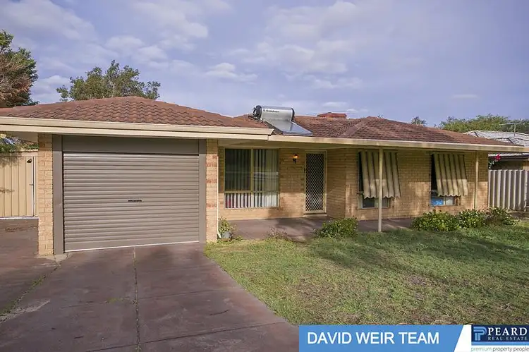 26 Jefferson Drive, Marangaroo WA 6064