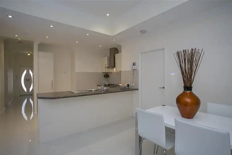 152A Ravenswood Drive, Nollamara WA 6061