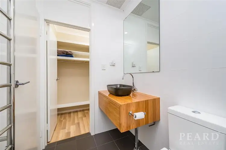 Fifth view of Homely house listing, 7 Springfield Court, Kallaroo WA 6025