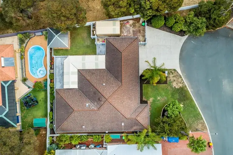 12 Dulwich Place, Kingsley WA 6026
