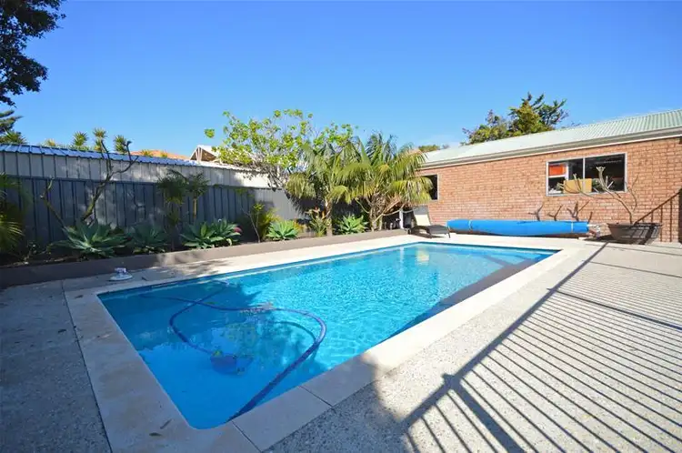 Fourth view of Homely house listing, 19 Pollard Way, Warnbro WA 6169