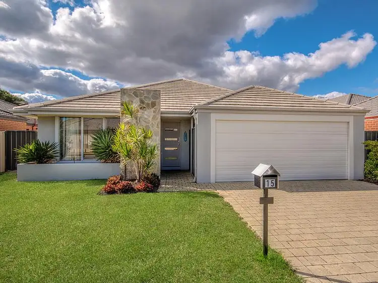 15 Lucky Bay Road, Secret Harbour WA 6173