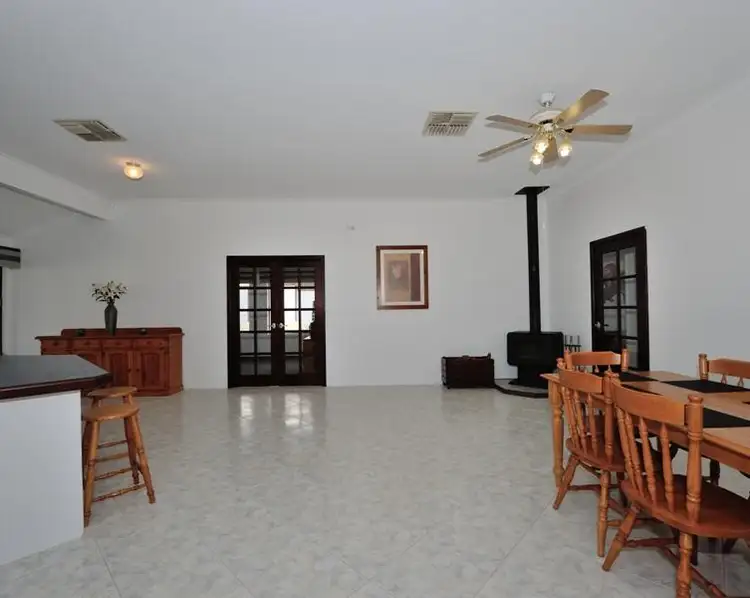 Fifth view of Homely house listing, 2 Maney Way, Baldivis WA 6171