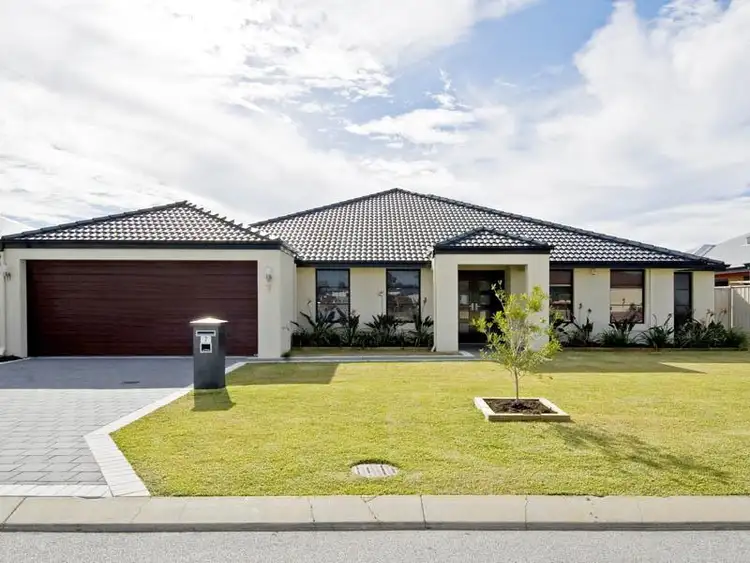 7 Jaubert Avenue, Secret Harbour WA 6173