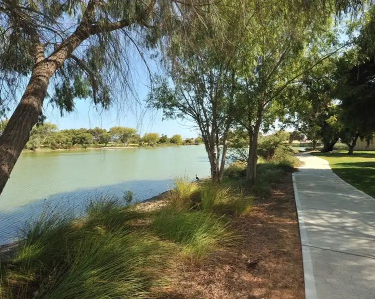 35 Reflection  Mews, Safety Bay WA 6169