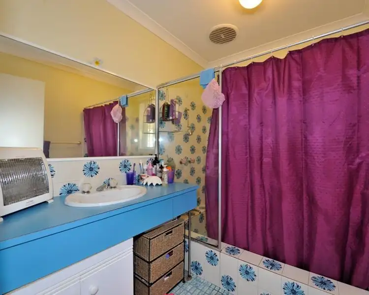 Sixth view of Homely house listing, 6 Gumnut Crescent, Safety Bay WA 6169