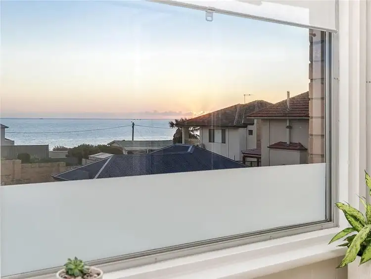 Seventh view of Homely house listing, 10 Michael Road, Waikiki WA 6169