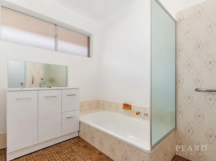 Fourth view of Homely house listing, 5 Tobin Way, Cooloongup WA 6168