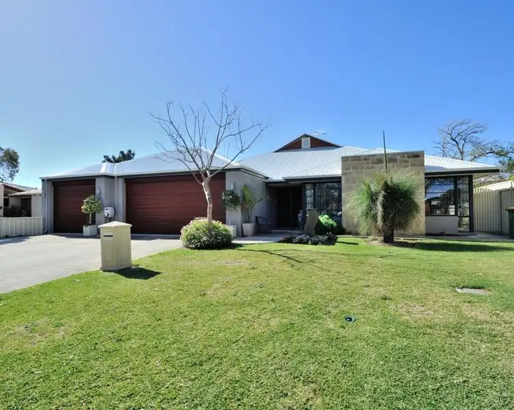 192 Penguin Road, Safety Bay WA 6169