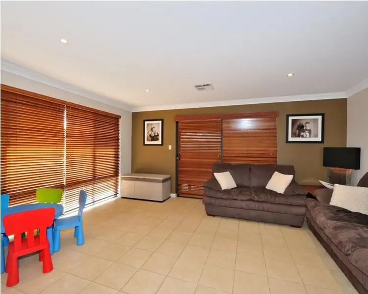 Seventh view of Homely house listing, 8 D'Argent Circle, Port Kennedy WA 6172