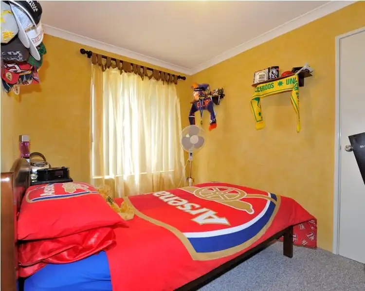 Sixth view of Homely house listing, 10 Durban Place, Warnbro WA 6169