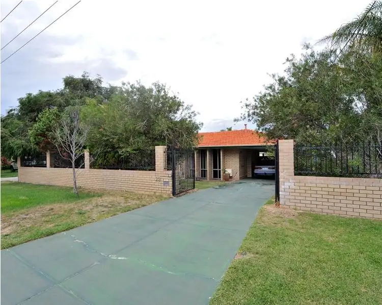 23 Waikiki Road, Safety Bay WA 6169