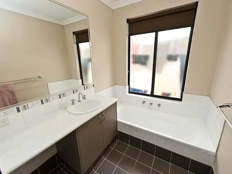 Seventh view of Homely house listing, 25 Malata Ridge, Lakelands WA 6180